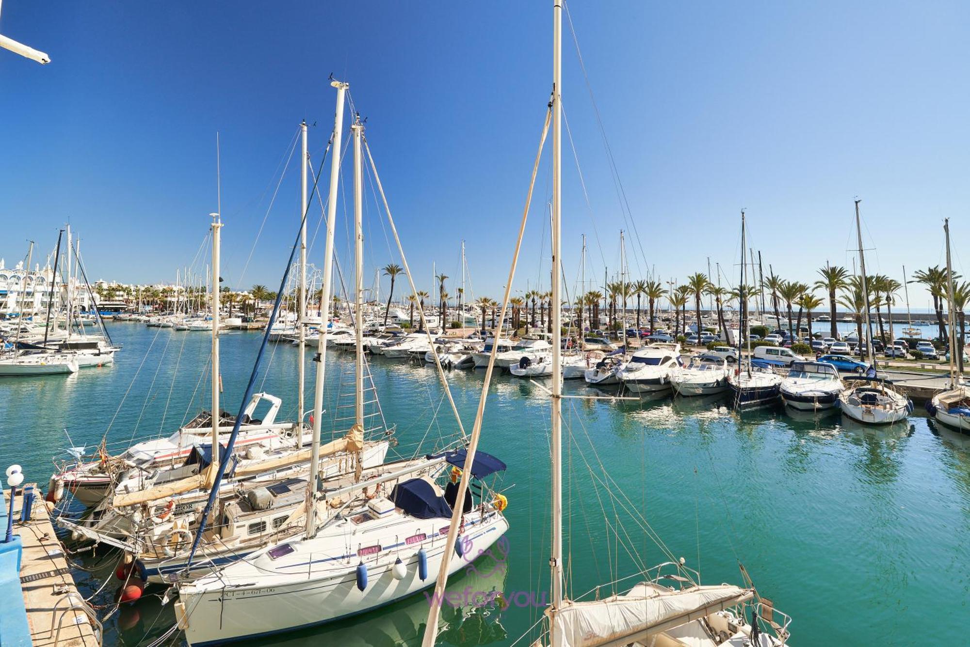 Weforyou Isla De Poniente 2 Bedrooms And Parking 贝纳尔马德纳 外观 照片