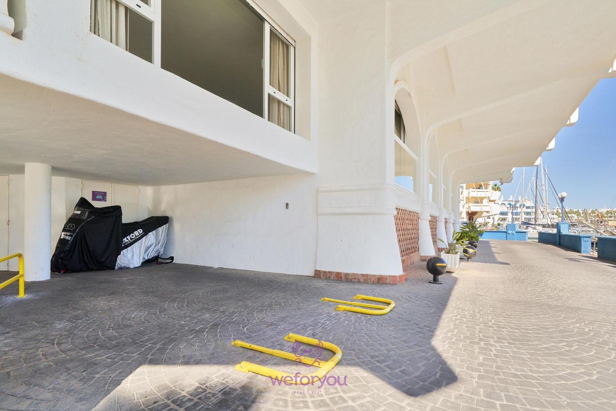 Weforyou Isla De Poniente 2 Bedrooms And Parking 贝纳尔马德纳 外观 照片