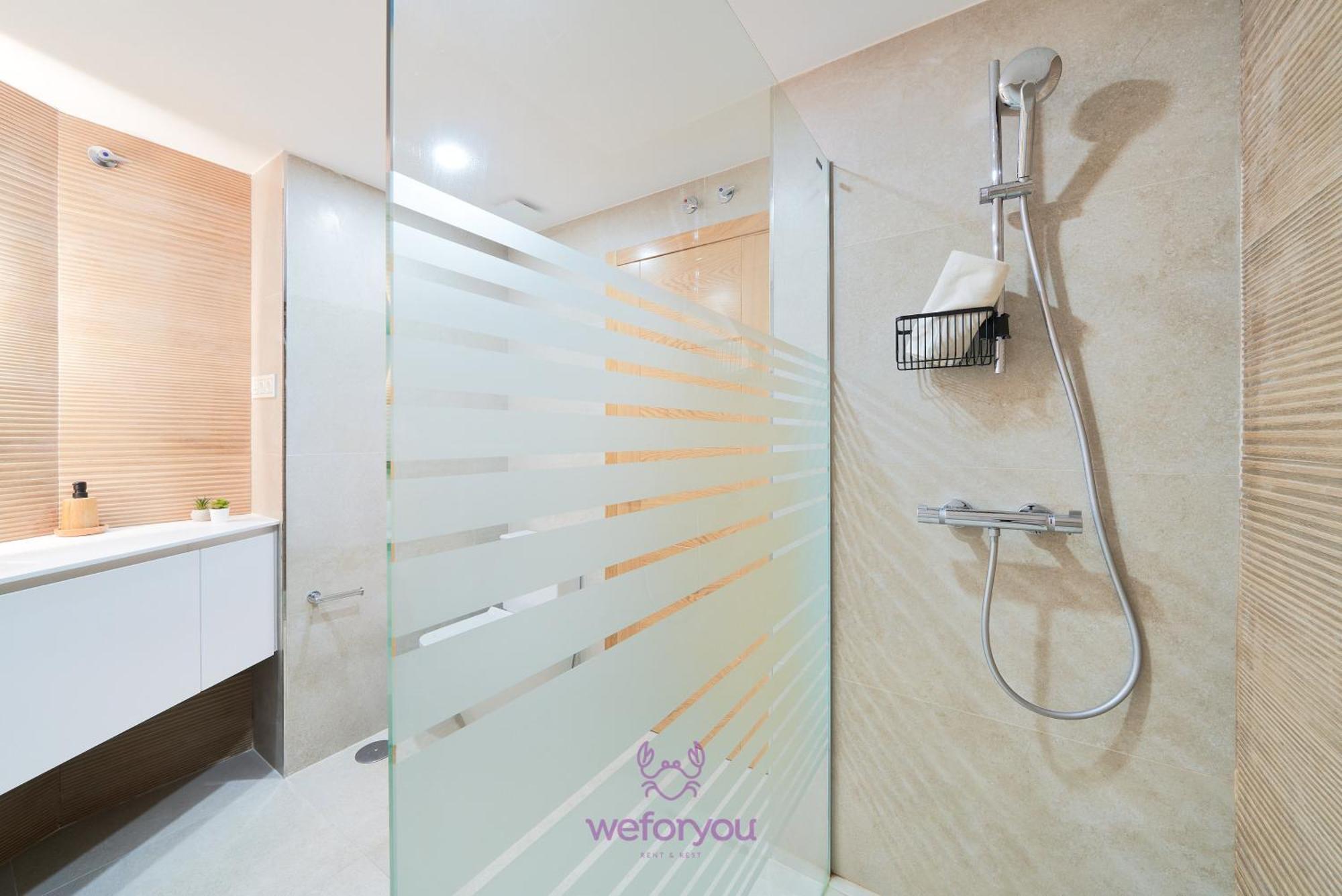 Weforyou Isla De Poniente 2 Bedrooms And Parking 贝纳尔马德纳 外观 照片