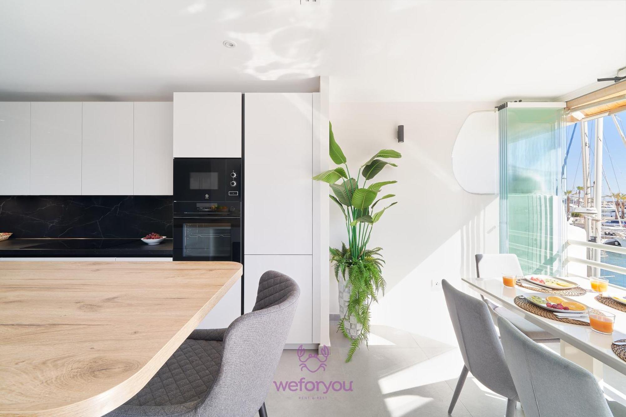 Weforyou Isla De Poniente 2 Bedrooms And Parking 贝纳尔马德纳 外观 照片